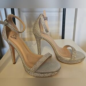 Winsor Sparkling Heels